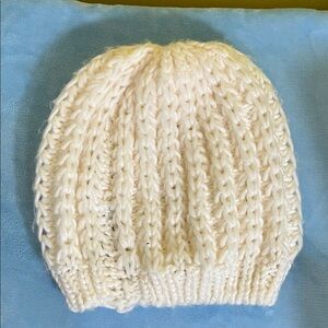 Cotton On Cream Ribbed Knit Beanie | Cozy Winter Hat | One Size I EUC
